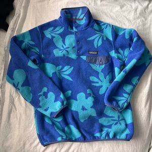Barley worn Patagonia Synchilla quarter snap sweater